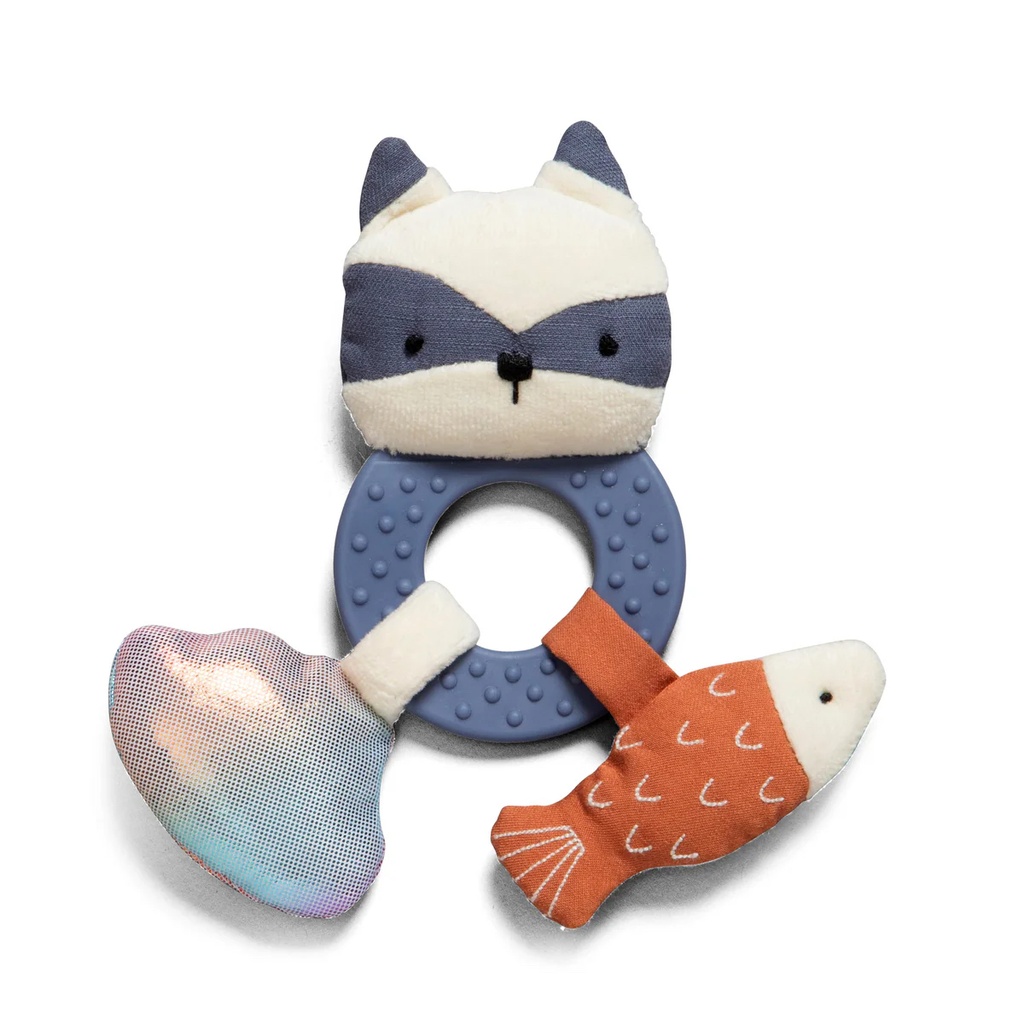 Sebra Rebel the racoon, Rattle